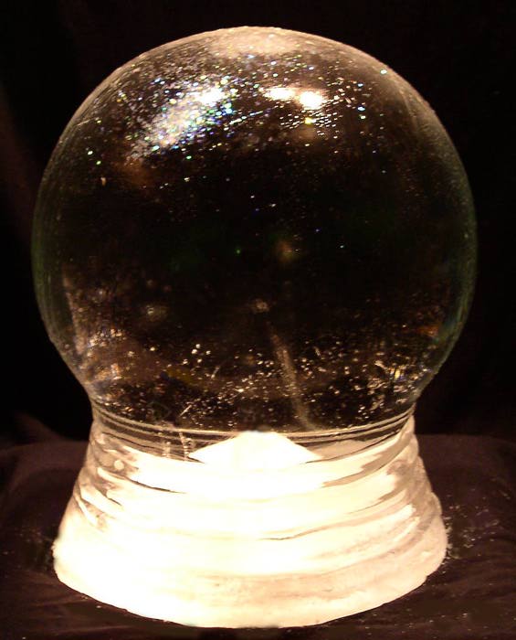 [ IMAGE - Click on image to view actual size - Diamond Dust Crystal Ball]