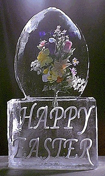 Click on image to view actual size [ Image - Easter Egg with embedded flowers ]